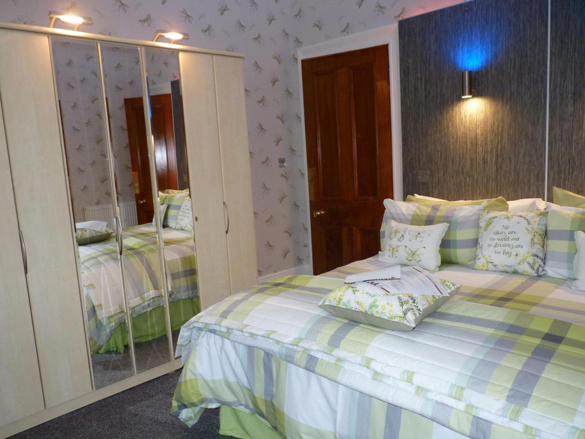 Muirholm Bed And Breakfast Paisley Eksteriør bilde