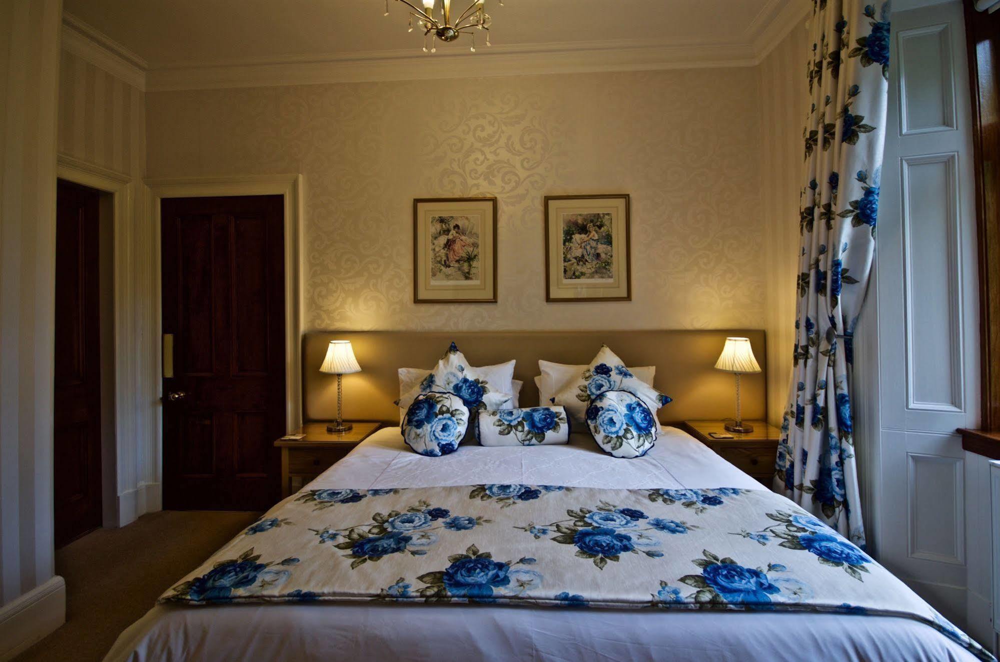 Muirholm Bed And Breakfast Paisley Eksteriør bilde