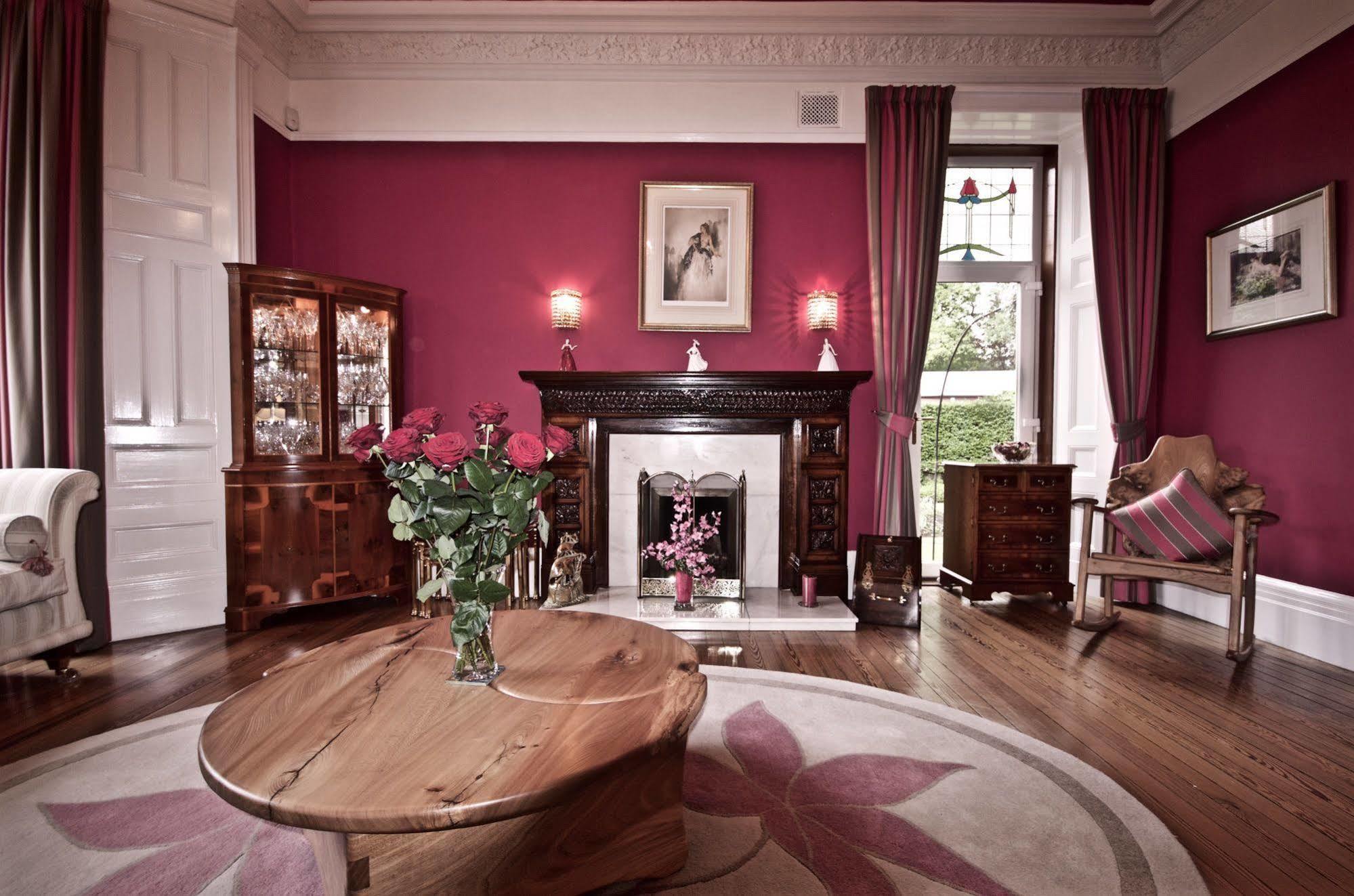 Muirholm Bed And Breakfast Paisley Eksteriør bilde